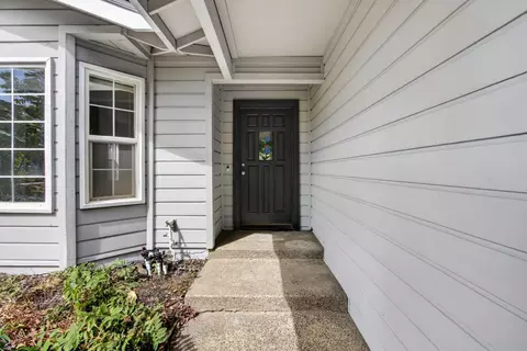Entry Way - 3415 Hunter Ln, Carmichael, CA 95608 photo 1 of 3
