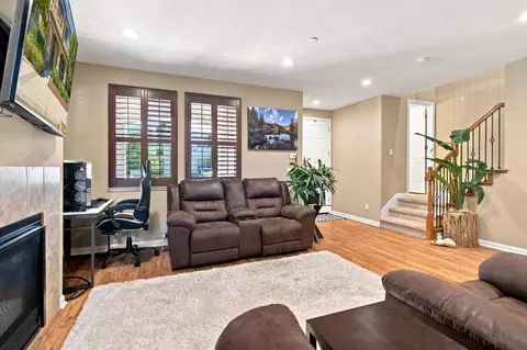 Living - 1399 Windswept Cmn, Livermore, CA 94550 photo 3 of 3
