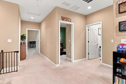 Entry Way - 1399 Windswept Cmn, Livermore, CA 94550 photo 5 of 5