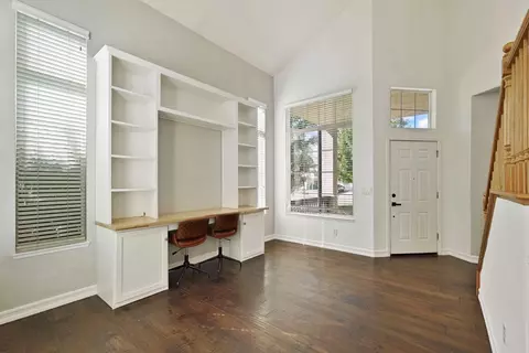 Living - 2588 Sequoia St, Lodi, CA 95242 photo 1 of 4