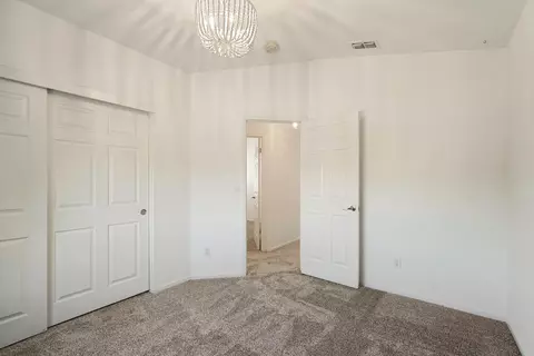 Bedroom - 2588 Sequoia St, Lodi, CA 95242 photo 6 of 8