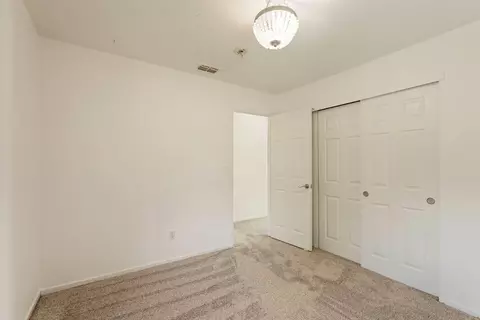 Bedroom - 2588 Sequoia St, Lodi, CA 95242 photo 5 of 8