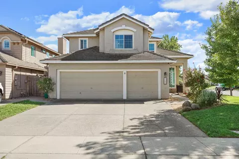 Exterior - 2588 Sequoia St, Lodi, CA 95242 photo 3 of 9