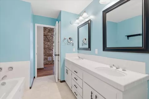 Bath - 6775 Ridgeway Dr, Pollock Pines, CA 95726 photo 3 of 3