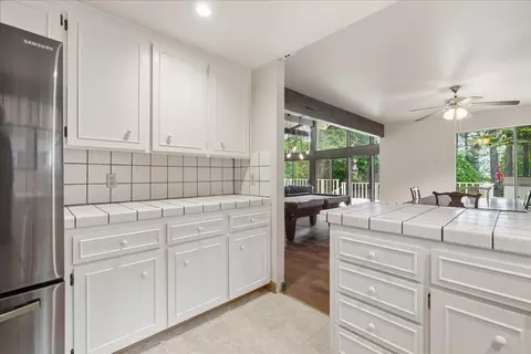 Kitchen - 6775 Ridgeway Dr, Pollock Pines, CA 95726 photo 3 of 3