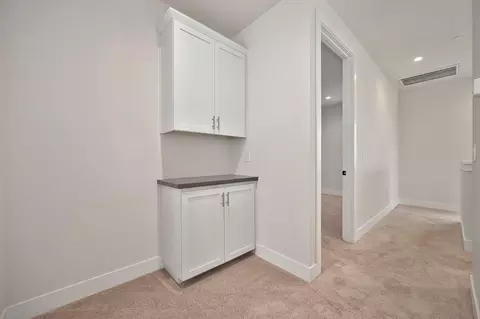 Entry Way - 8935 Fair Oaks Blvd, Carmichael, CA 95608 photo 7 of 8