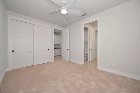 Bedroom - 8935 Fair Oaks Blvd, Carmichael, CA 95608 photo 6 of 9