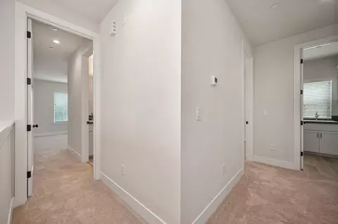 Entry Way - 8935 Fair Oaks Blvd, Carmichael, CA 95608 photo 4 of 8