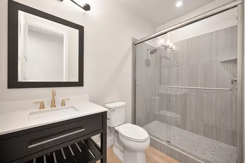 Bath - 8935 Fair Oaks Blvd, Carmichael, CA 95608 photo 1 of 5