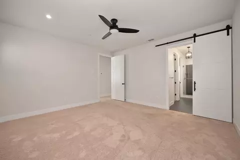 Bedroom - 8935 Fair Oaks Blvd, Carmichael, CA 95608 photo 8 of 9