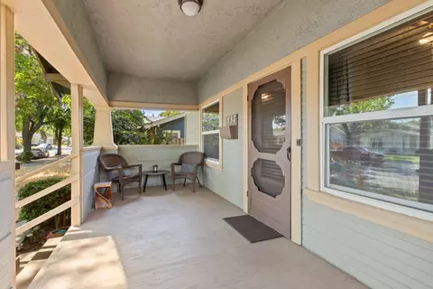 Exterior - 537 Melrose St, Modesto, CA 95354 photo 5 of 9