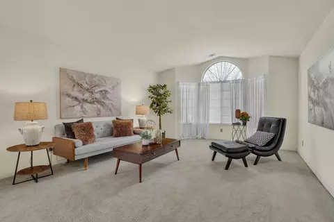 Living - 2071 N Daubenberger Rd, Turlock, CA 95382 photo 1 of 3