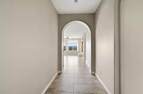 Entry Way - 936 Ponderosa St, Jackson, CA 95642 photo 1 of 3