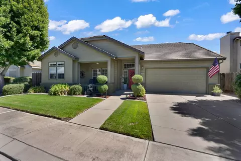 Exterior - 2650 Nicklaus Dr, Turlock, CA 95382 photo 2 of 7