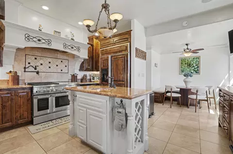 Kitchen - 113 Waterfront Ct, Copperopolis, CA 95228 photo 3 of 5
