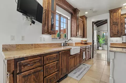 Kitchen - 113 Waterfront Ct, Copperopolis, CA 95228 photo 5 of 5