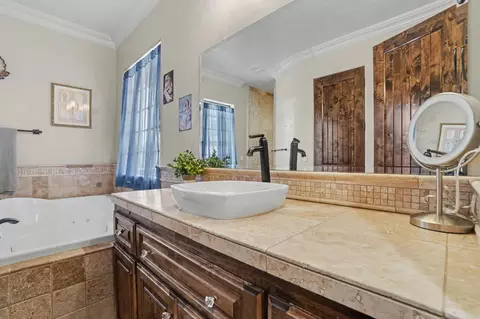 Bath - 113 Waterfront Ct, Copperopolis, CA 95228 photo 5 of 8