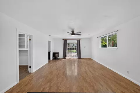 Living - 7008 Bobby St, Orangevale, CA 95662 photo 5 of 11