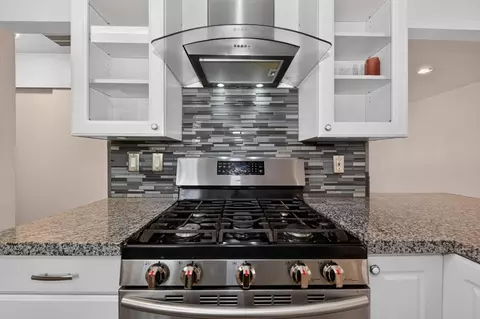Kitchen - 7008 Bobby St, Orangevale, CA 95662 photo 11 of 11