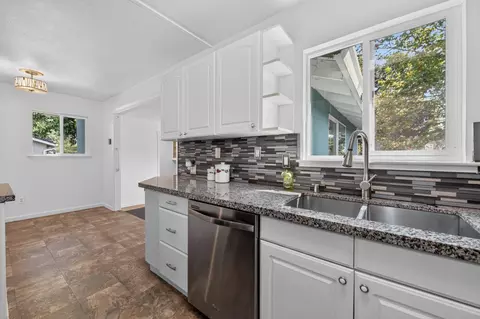 Kitchen - 7008 Bobby St, Orangevale, CA 95662 photo 8 of 11