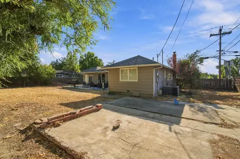 Exterior - 2054 Walnut Ave, Carmichael, CA 95608 photo 16 of 16
