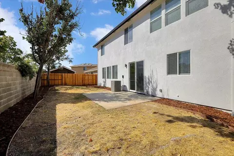 Exterior - 5525 Trailhead Loop, Linda, CA 95901 photo 5 of 11