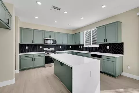 Kitchen - 5525 Trailhead Loop, Linda, CA 95901 photo 4 of 5
