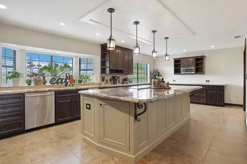 Kitchen - 11700 E Mayers, Acampo, CA 95220 photo 2 of 9