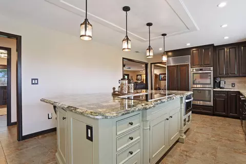 Kitchen - 11700 E Mayers, Acampo, CA 95220 photo 7 of 9