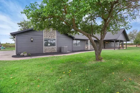 Exterior - 11700 E Mayers, Acampo, CA 95220 photo 4 of 22