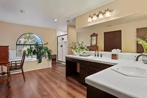 Bath - 11700 E Mayers, Acampo, CA 95220 photo 3 of 10