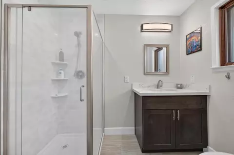 Bath - 1535 Mission Ave, Carmichael, CA 95608 photo 6 of 6