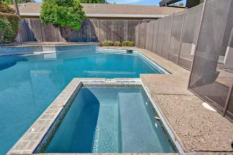Exterior - 1535 Mission Ave, Carmichael, CA 95608 photo 16 of 16