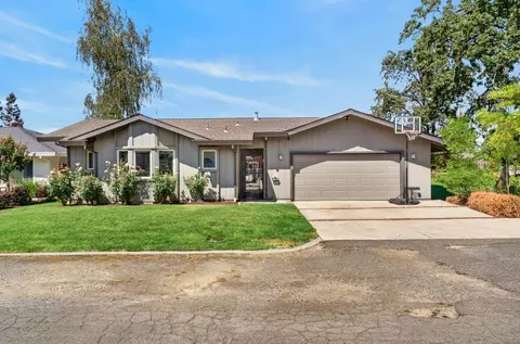 Exterior - 1535 Mission Ave, Carmichael, CA 95608 photo 9 of 16