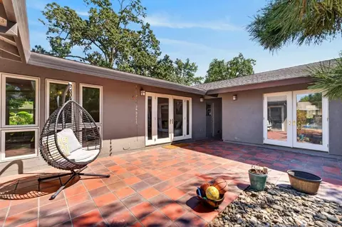 Exterior - 1535 Mission Ave, Carmichael, CA 95608 photo 6 of 16