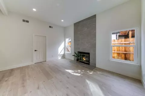 Living - 8313 Bellsbrae Dr, Antelope, CA 95843 photo 9 of 13