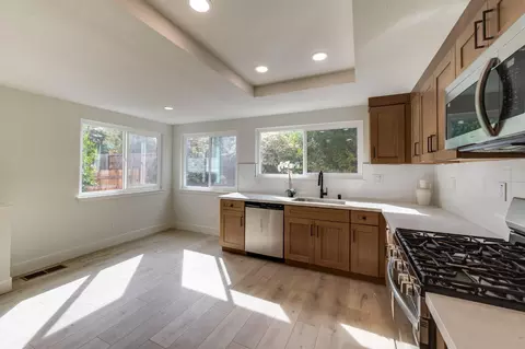 Kitchen - 8313 Bellsbrae Dr, Antelope, CA 95843 photo 4 of 4