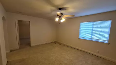 Living - 2604 Javan Ln, Carmichael, CA 95608 photo 5 of 8