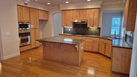 Kitchen - 2604 Javan Ln, Carmichael, CA 95608 photo 2 of 2