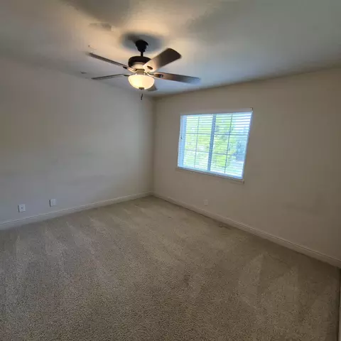 Bedroom - 2604 Javan Ln, Carmichael, CA 95608 photo 4 of 6