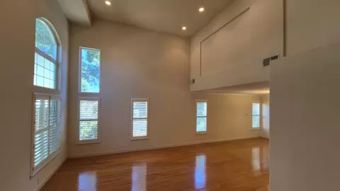 Living - 2604 Javan Ln, Carmichael, CA 95608 photo 7 of 8