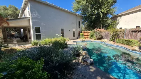 Exterior - 2604 Javan Ln, Carmichael, CA 95608 photo 7 of 11
