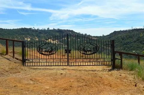 4905 Moaning Cave Rd, Vallecito, CA 95251 photo 2