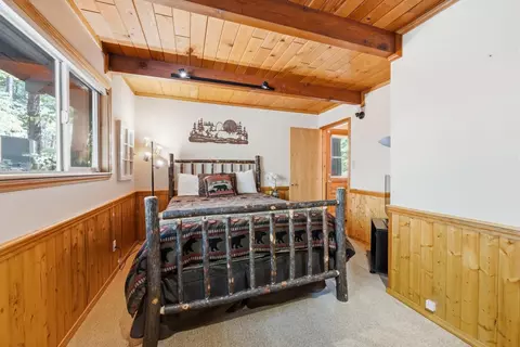Bedroom - 1941 Fairway Dr, Arnold, CA 95223 photo 2 of 4