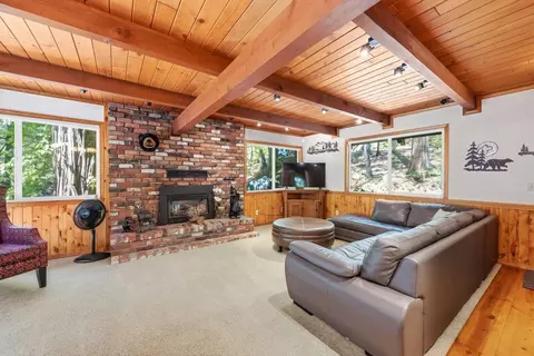 Living - 1941 Fairway Dr, Arnold, CA 95223 photo 4 of 4