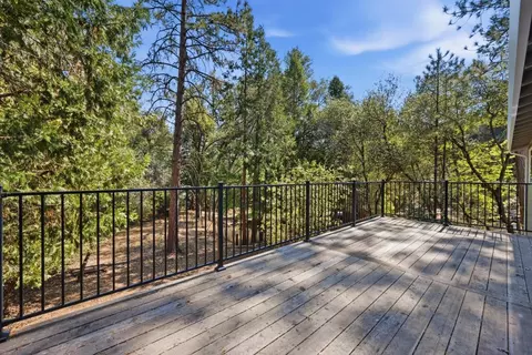 Exterior - 830 Sheep Ranch Rd, Murphys, CA 95247 photo 2 of 9