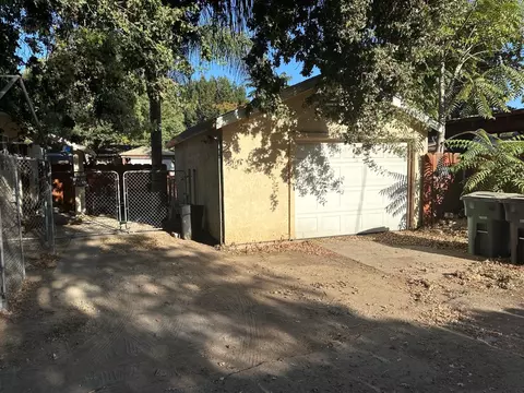 Exterior - 541 High St, Modesto, CA 95354 photo 6 of 8