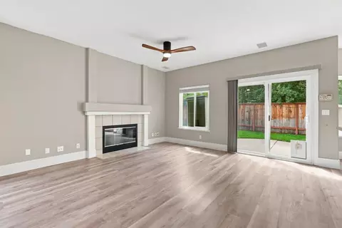Living - 2065 Archer Cir, Rocklin, CA 95765 photo 5 of 7