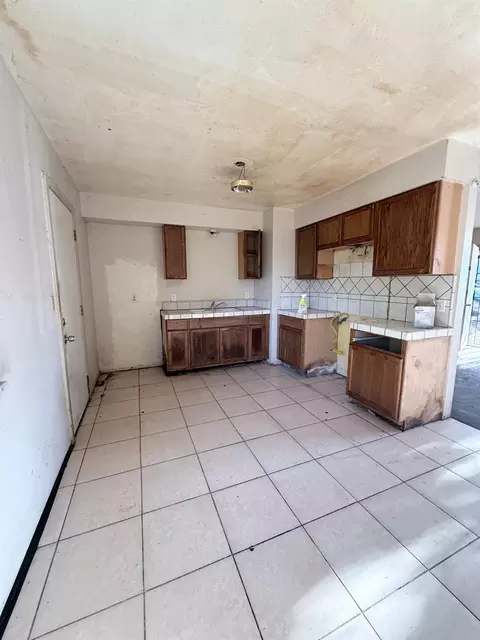 621 Funston Way, Modesto, CA 95357 photo 3