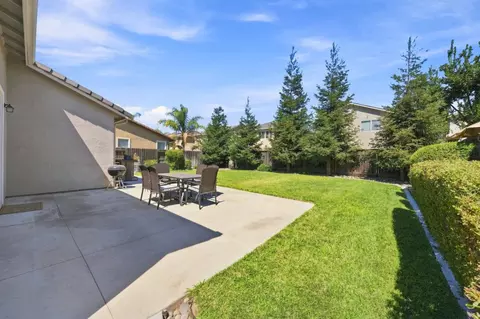 Exterior - 2725 Greenleaf St, Manteca, CA 95337 photo 3 of 7